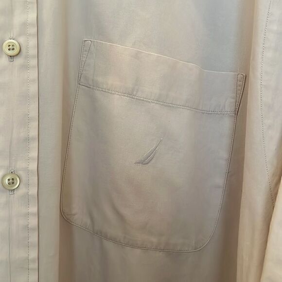 Nautica Short Sleeve Button Down Khaki Men's Shirt Size Extra Large - Picture 4 of 10